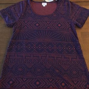 Brand new Large Lularoe Classic T